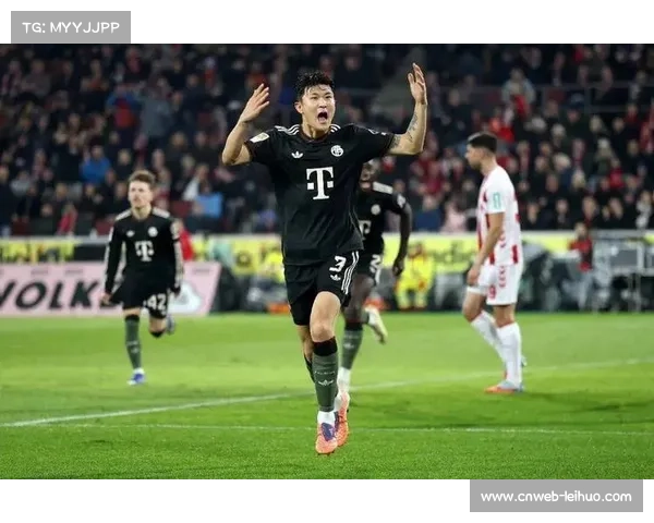 迪亚斯助攻金玟哉，拜仁角球战术破解密集防守